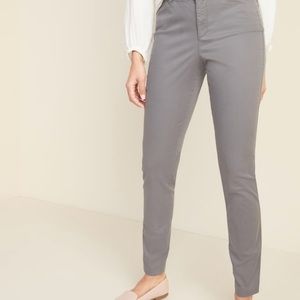 Old Navy Grey Pixie Ankle Chinos